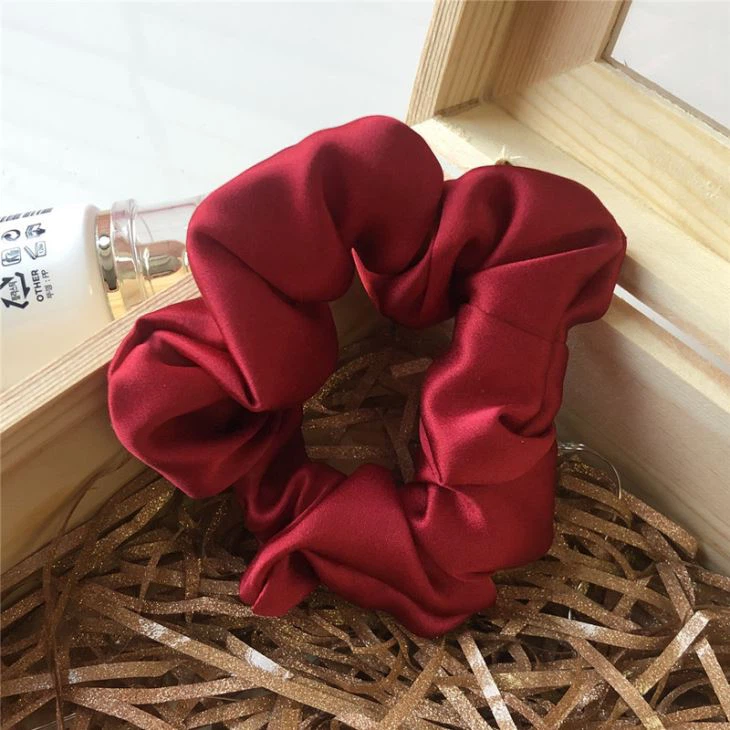 ตกแต่งผมสาว